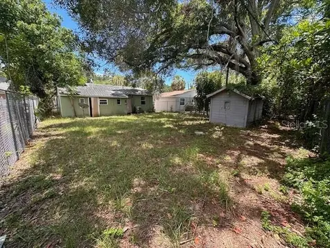 2557 17th Avenue S St Petersburg FL 33712