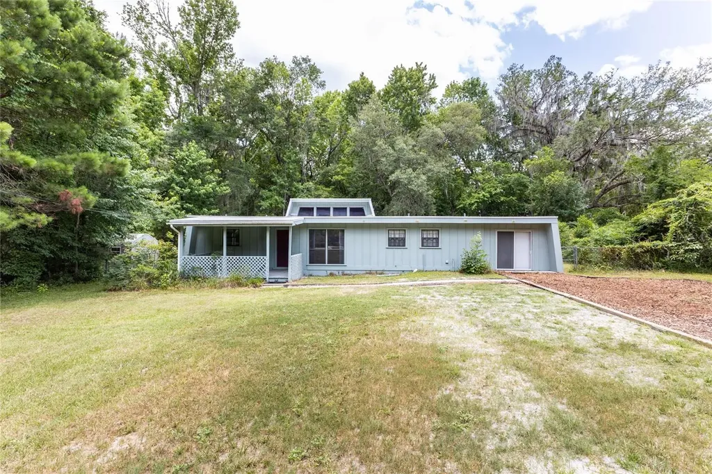 2571 SE 27th Street Gainesville FL 32641