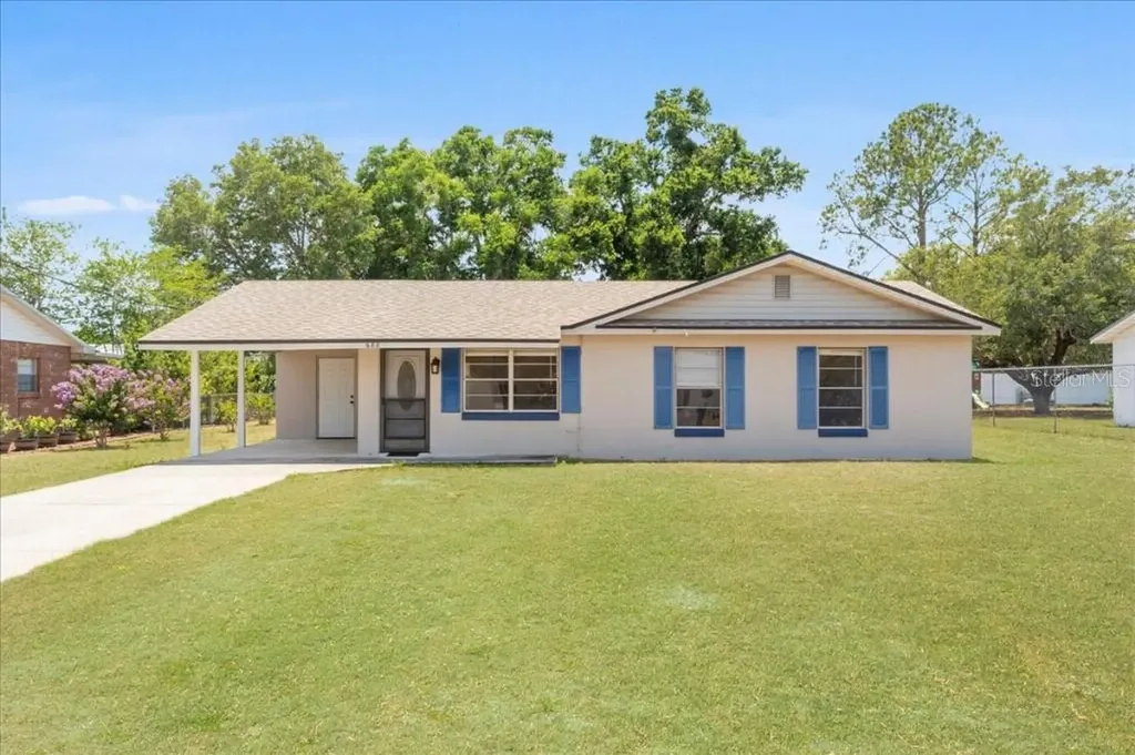 688 E Central Avenue Eagle Lake FL 33839