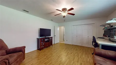 7611 NW 40th Avenue Gainesville FL 32606