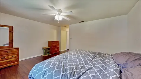 7611 NW 40th Avenue Gainesville FL 32606