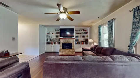 7611 NW 40th Avenue Gainesville FL 32606