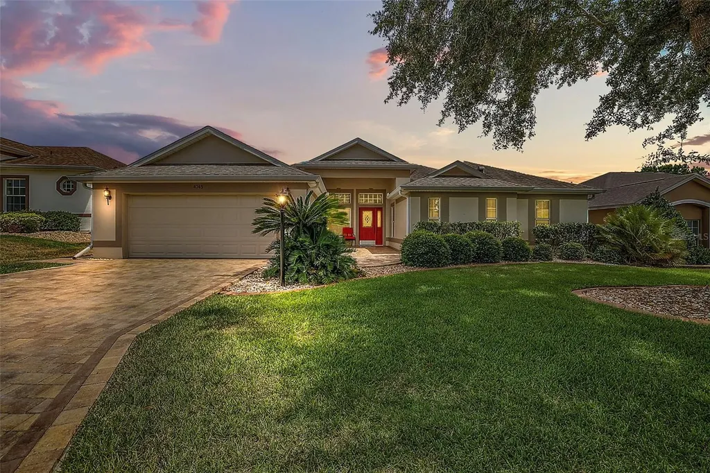 4745 Sable Ridge Court Leesburg FL 34748