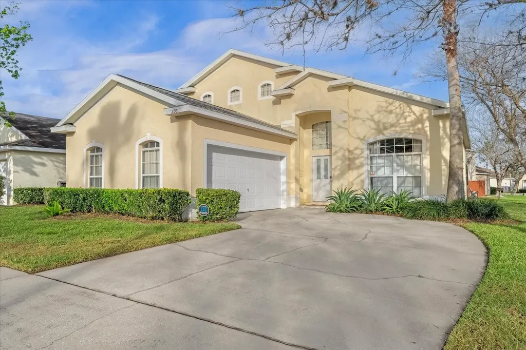 206 Bailey Circle Davenport FL 33897