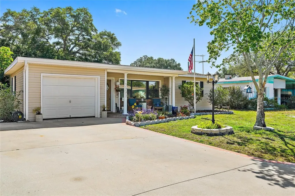 1943 Atlantis Drive Clearwater FL 33763