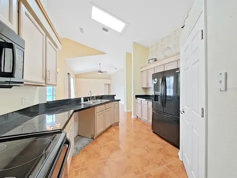 18016 Palm Breeze Drive Tampa FL 33647