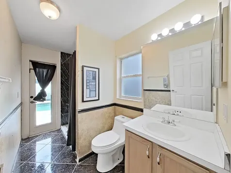 18016 Palm Breeze Drive Tampa FL 33647