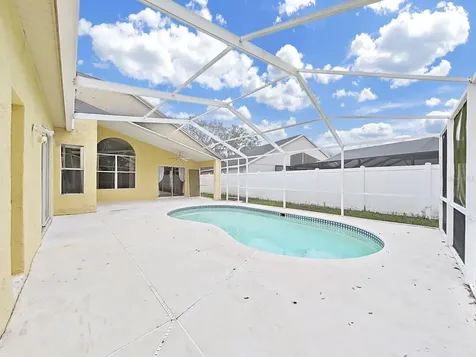 18016 Palm Breeze Drive Tampa FL 33647