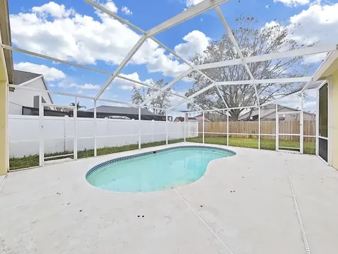18016 Palm Breeze Drive Tampa FL 33647