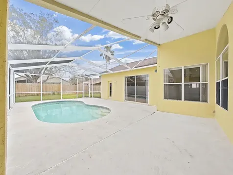 18016 Palm Breeze Drive Tampa FL 33647