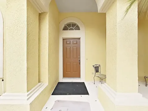 18016 Palm Breeze Drive Tampa FL 33647
