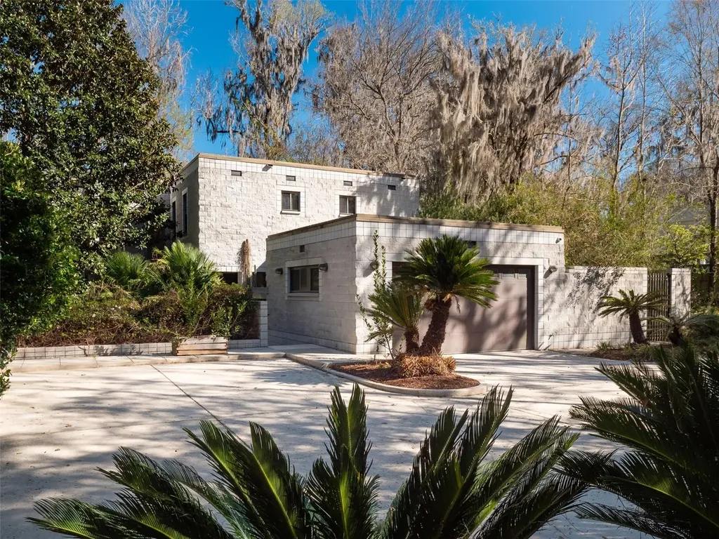 2103 NW 24th Street Gainesville FL 32605