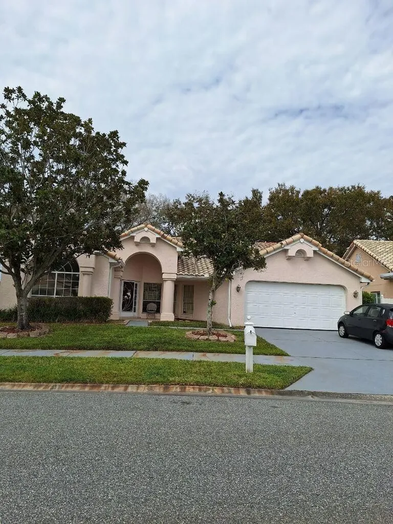 6433 Pinewood Drive Orlando FL 32822