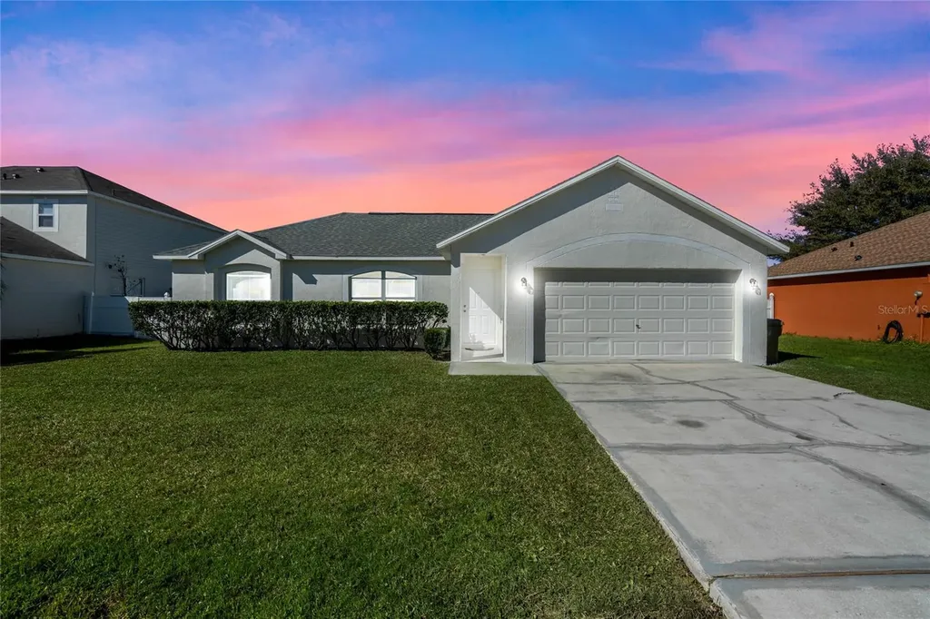 678 Basingstoke Court Kissimmee FL 34758