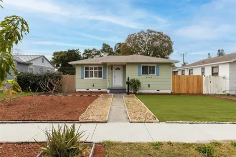 4584 10th Avenue N St Petersburg FL 33713