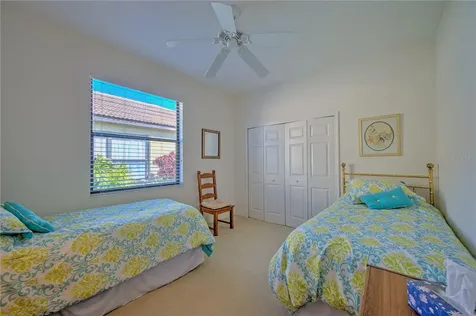 8146 Stirling Falls Circle Sarasota FL 34243