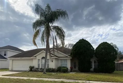2944 Pembridge Street Kissimmee FL 34747