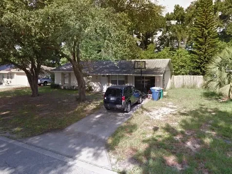 1340 Cedar Avenue Tavares FL 32778