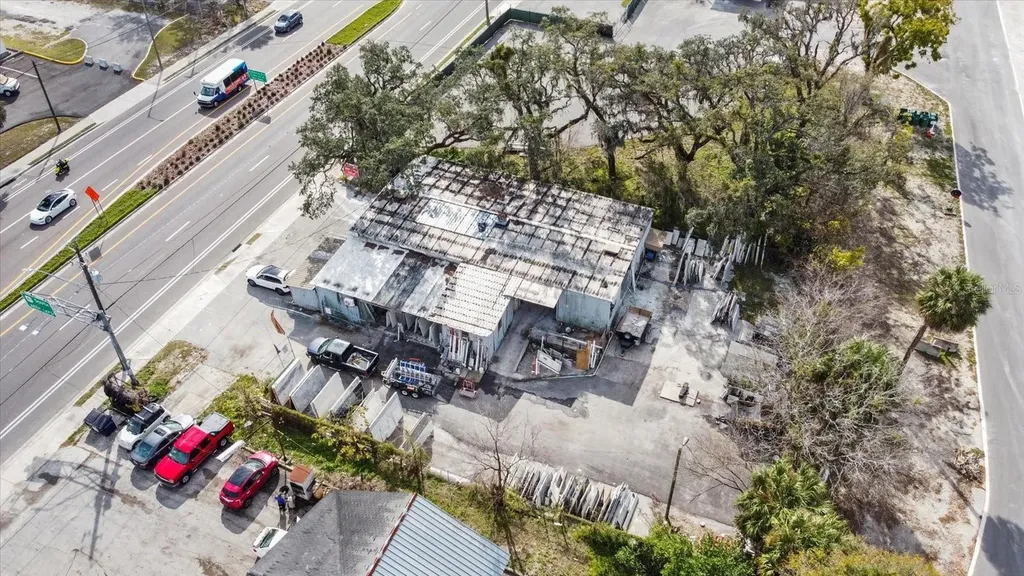 3550 N 40th Street Tampa FL 33605