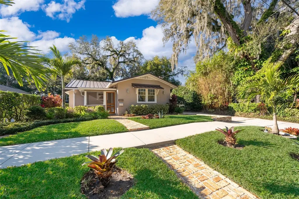 1010 Palmer Street Orlando FL 32801