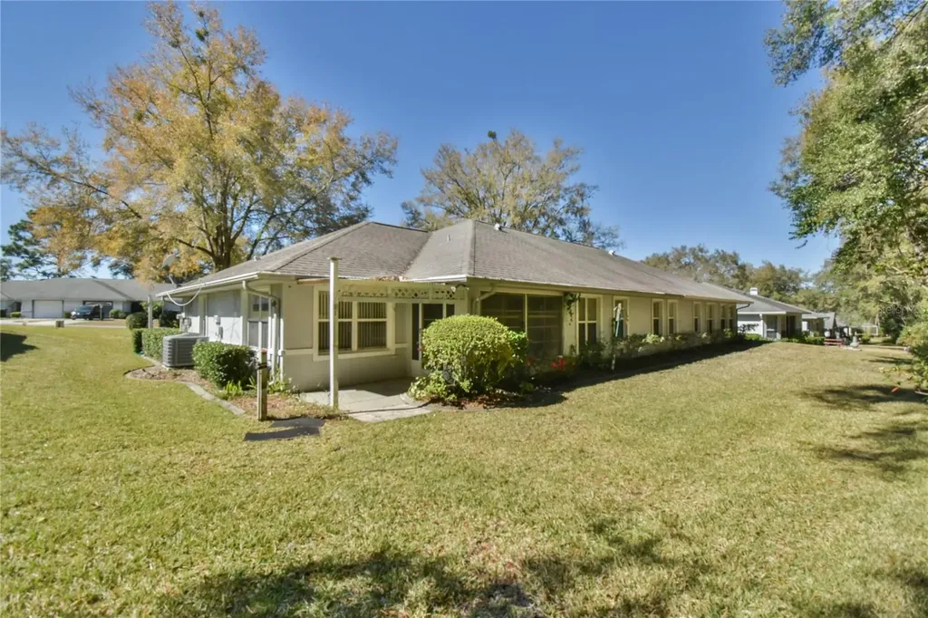 9015 SW 192nd Court Road Dunnellon FL 34432