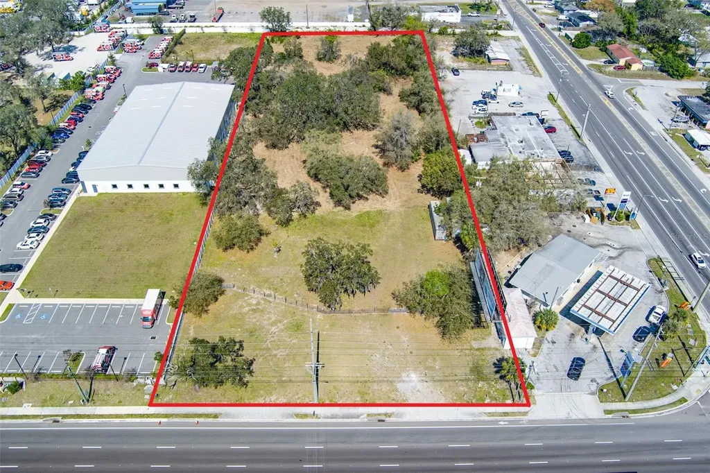7222 E Drive Martin Luther King Jr Boulevard Tampa FL 33619