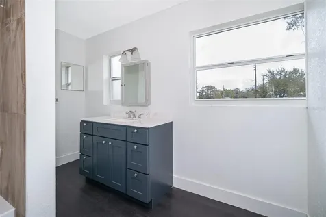 4416 Raleigh Street Orlando FL 32811
