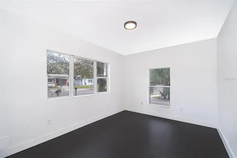 4416 Raleigh Street Orlando FL 32811