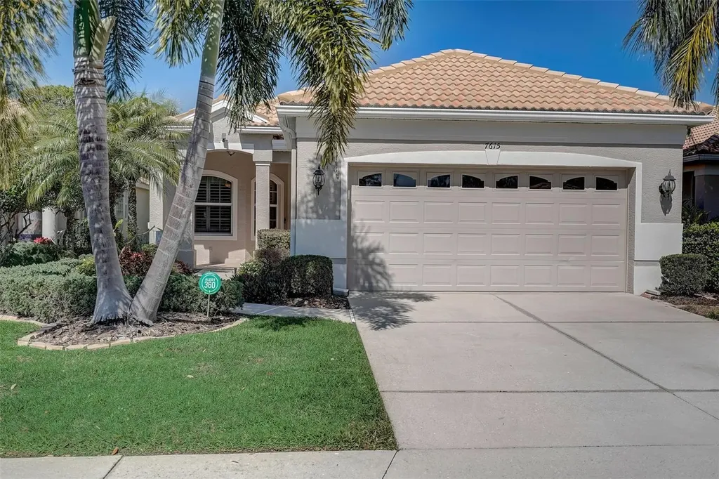 7615 Birds Eye Terrace Bradenton FL 34203