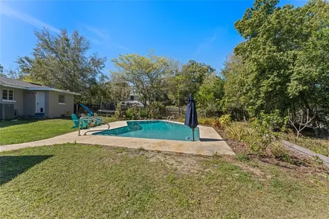 585 Old Mount Dora Road Eustis FL 32726