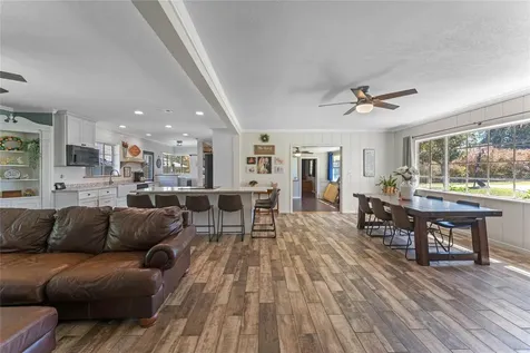 585 Old Mount Dora Road Eustis FL 32726