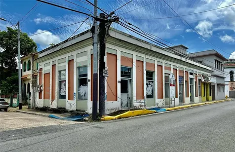 58 Muñoz Rivera Esq Corchado Juncos PR 00777