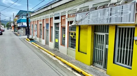58 Muñoz Rivera Esq Corchado Juncos PR 00777
