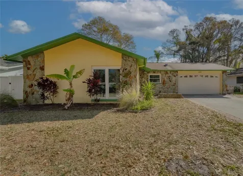121 Country Villas Drive Safety Harbor FL 34695