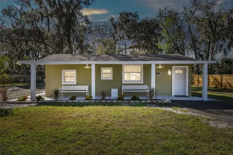14 Oak Circle Deland FL 32724