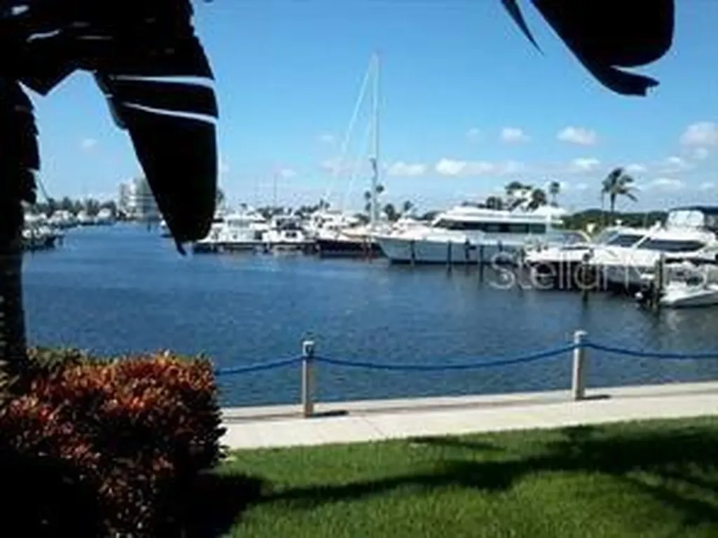 2600 Harbourside Drive Longboat Key FL 34228
