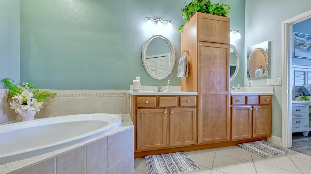 8408 Miramar Way Lakewood Ranch FL 34202