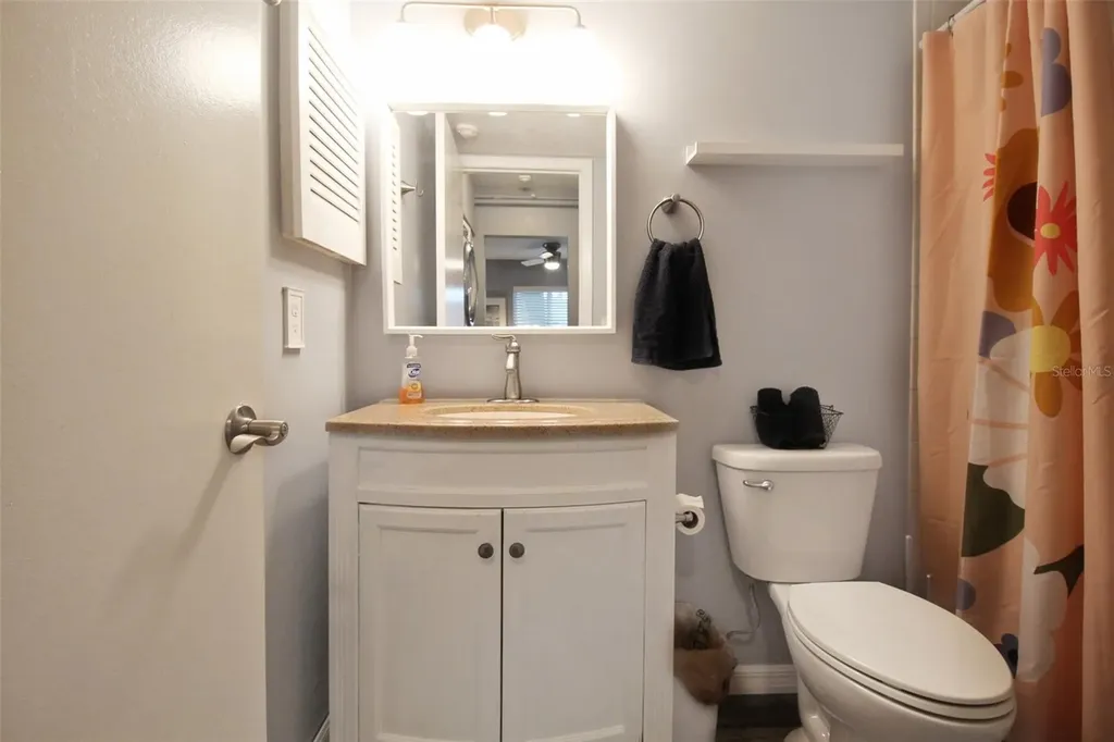 2124 N Tamiami Trail Sarasota FL 34234