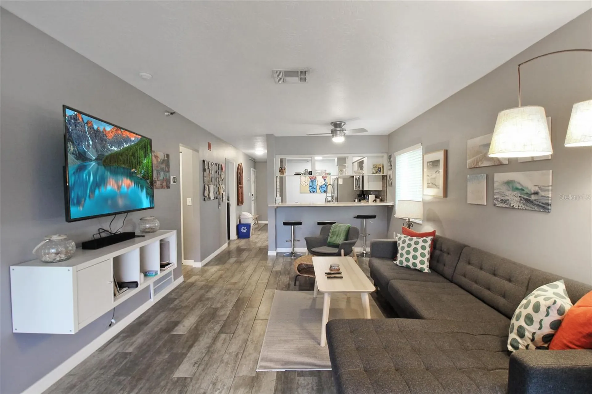 2124 N Tamiami Trail Sarasota FL 34234