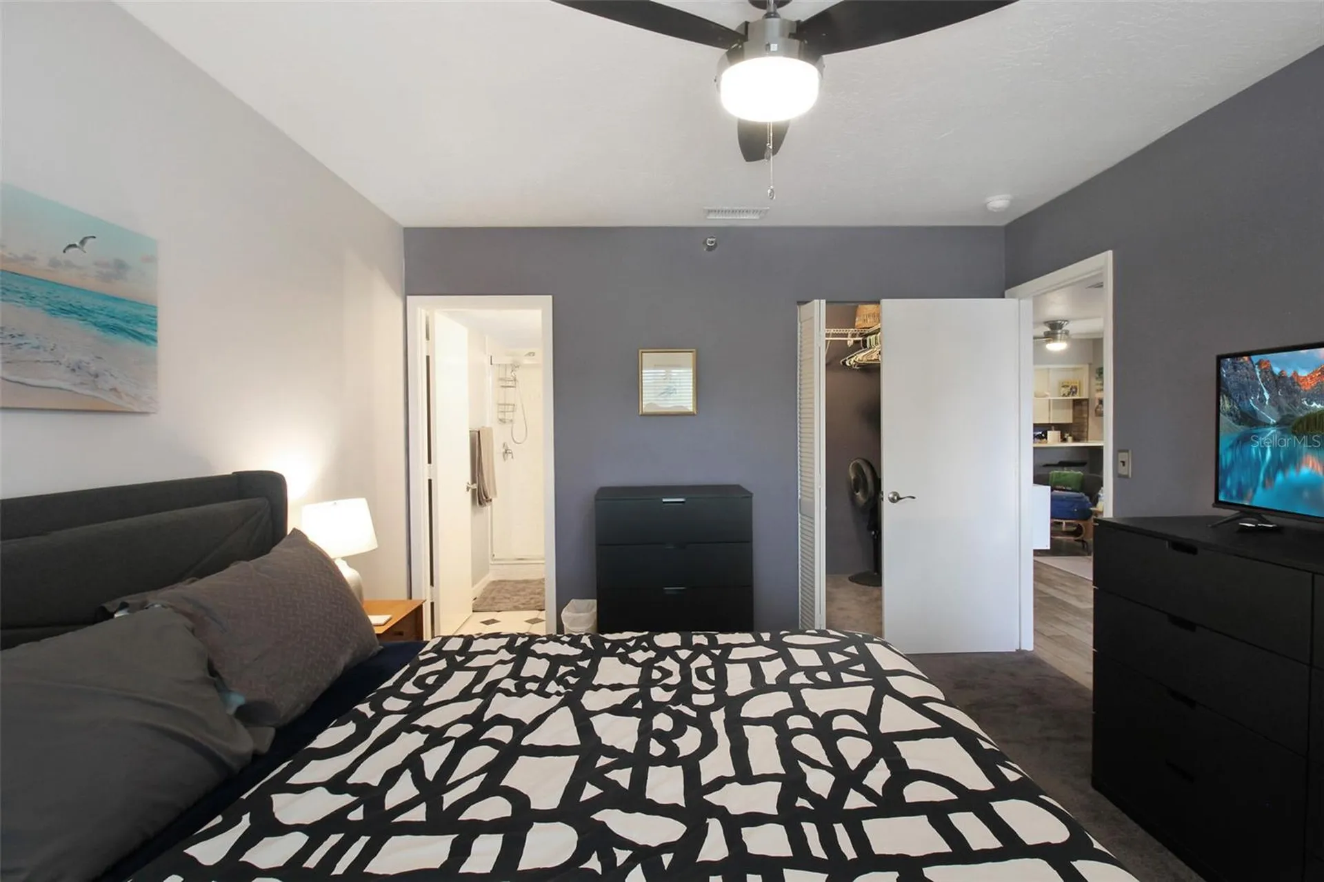 2124 N Tamiami Trail Sarasota FL 34234