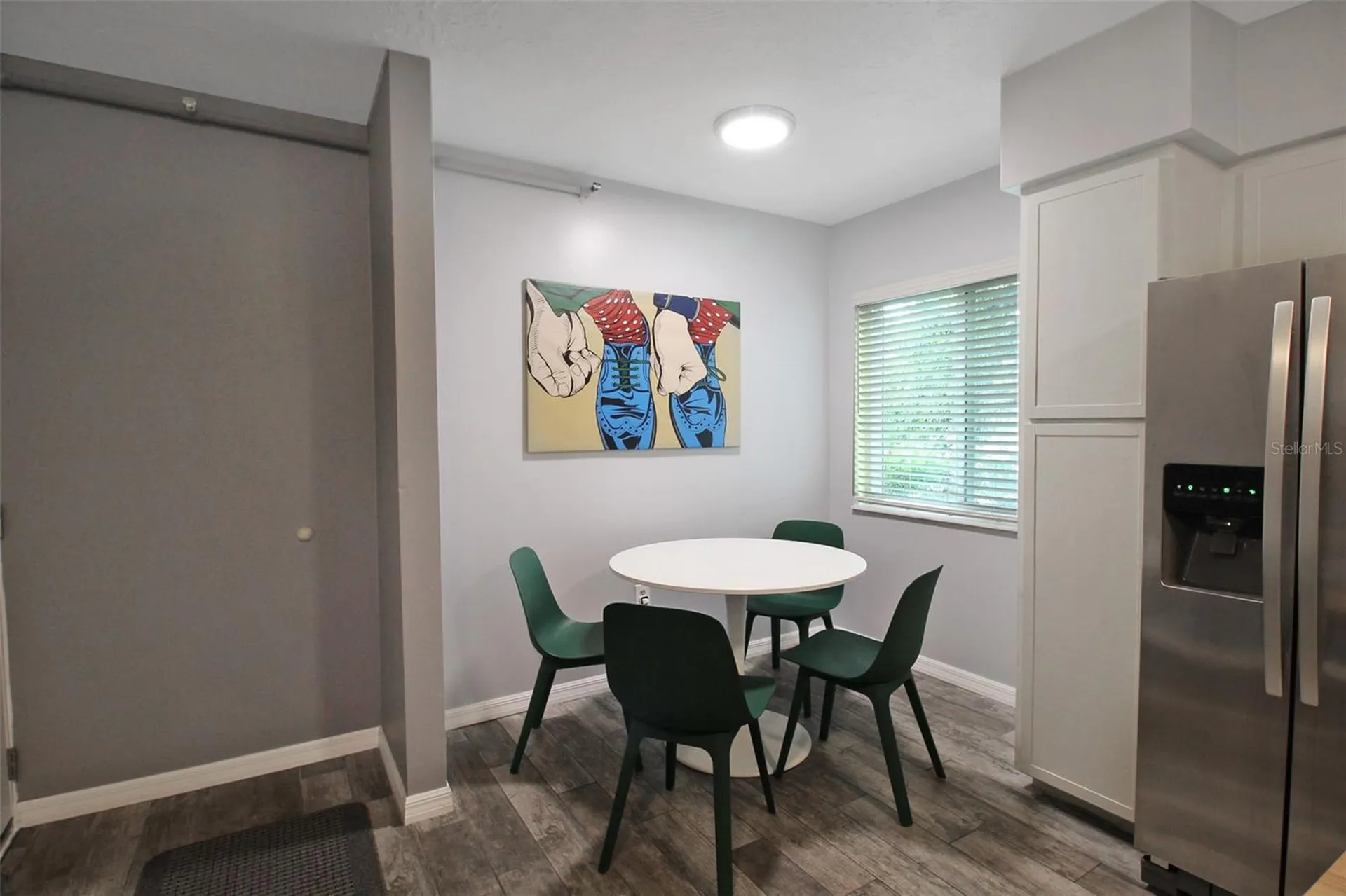 2124 N Tamiami Trail Sarasota FL 34234