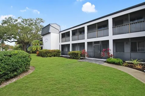 2124 N Tamiami Trail Sarasota FL 34234