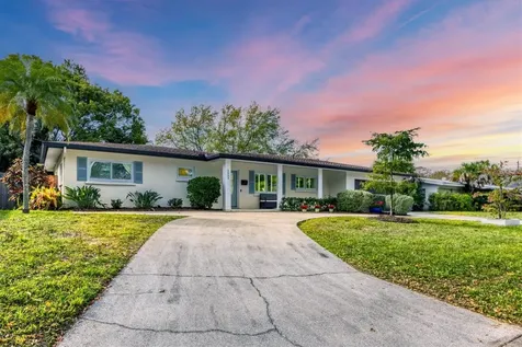 2426 Wisteria Street Sarasota FL 34239