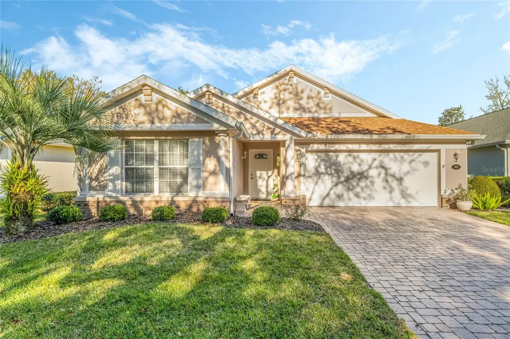 103 Apremont Court Deland FL 32724