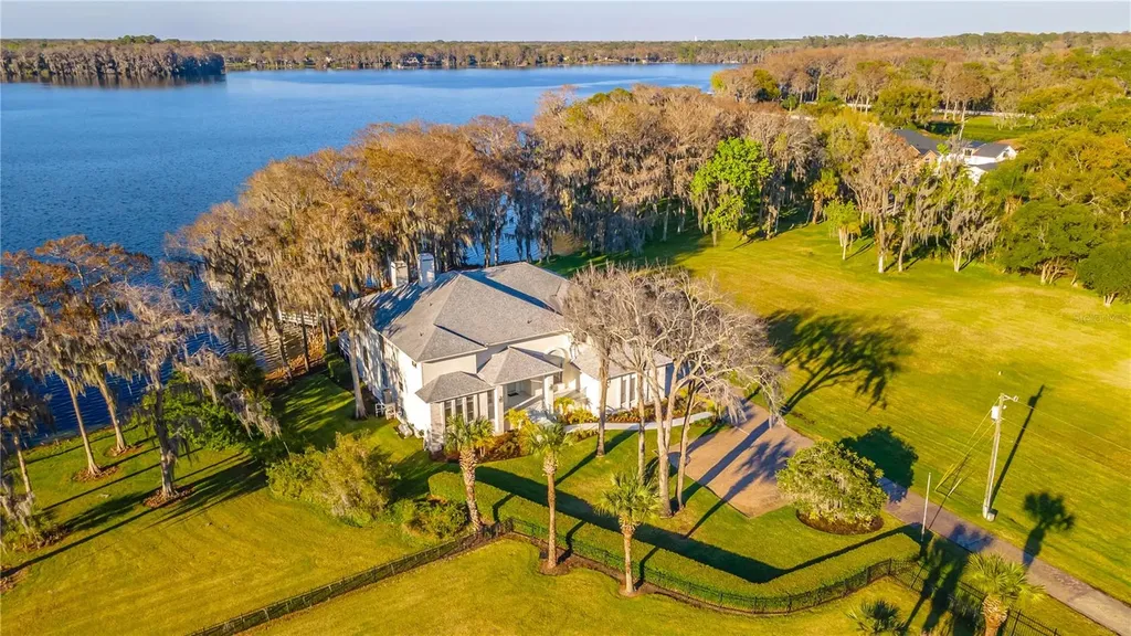 1138 Bella Lago Cove Winter Park FL 32792
