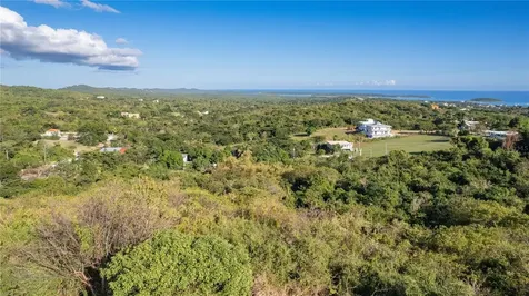 4 Pr-995 Vieques PR 00765