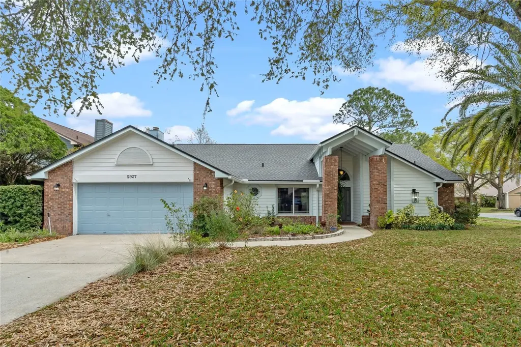 5927 Goldenwood Drive Orlando FL 32817