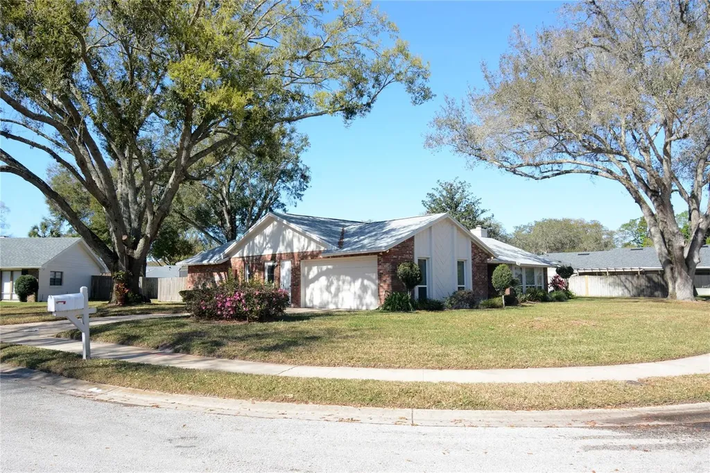 513 Whisper Wood Drive Longwood FL 32779