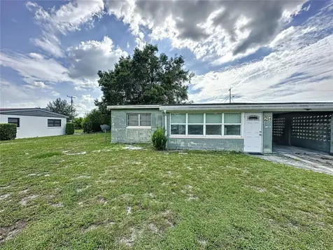 214 Central Avenue Frostproof FL 33843
