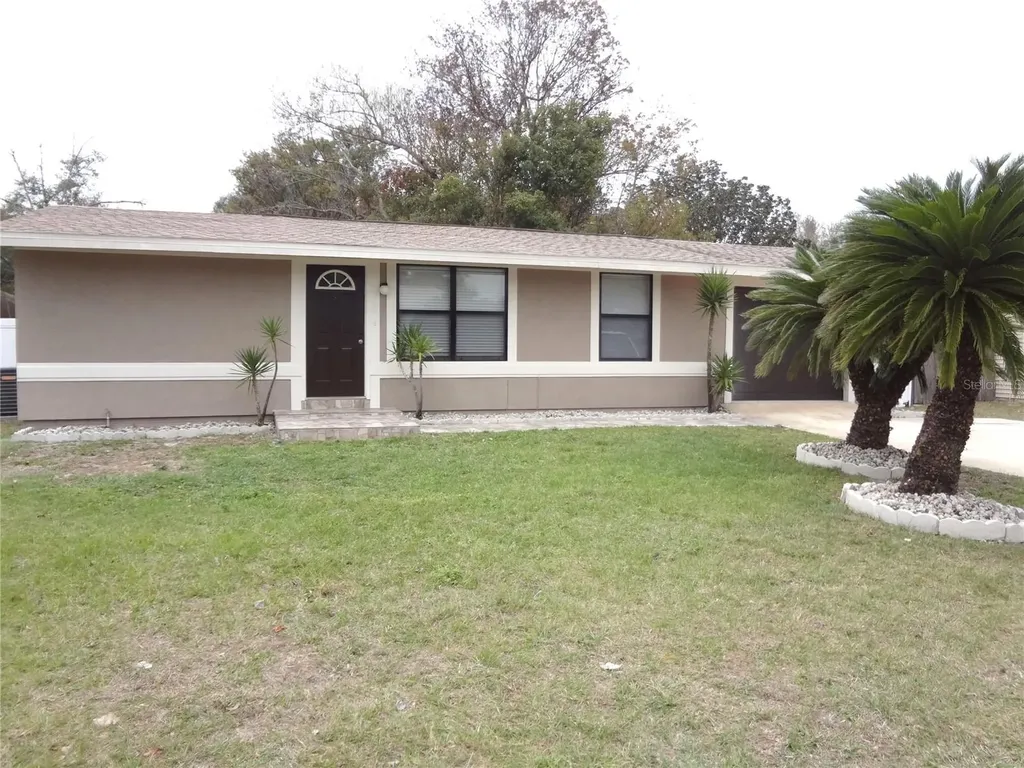 468 Oslo Drive Deltona FL 32725